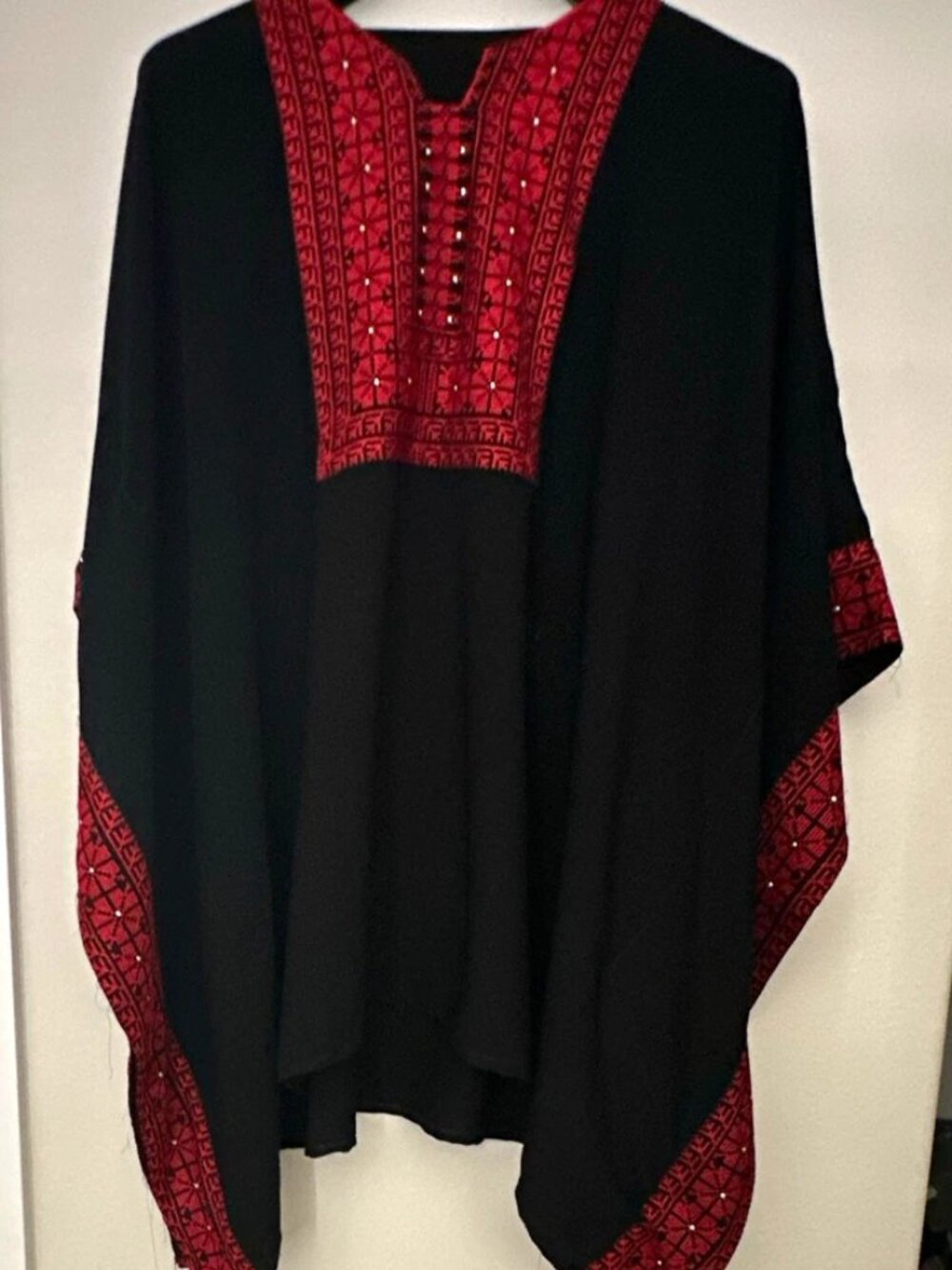 Embroidery Women’s Kaftan Poncho Top Black size XL